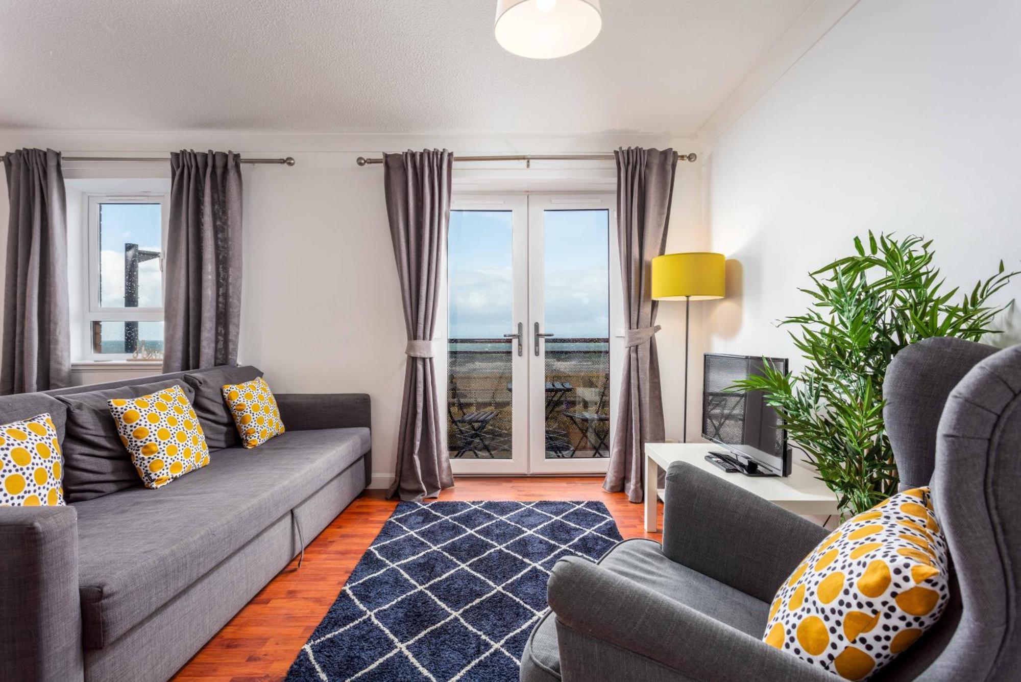 The Original Donnini Apartment Ayr Bagian luar foto